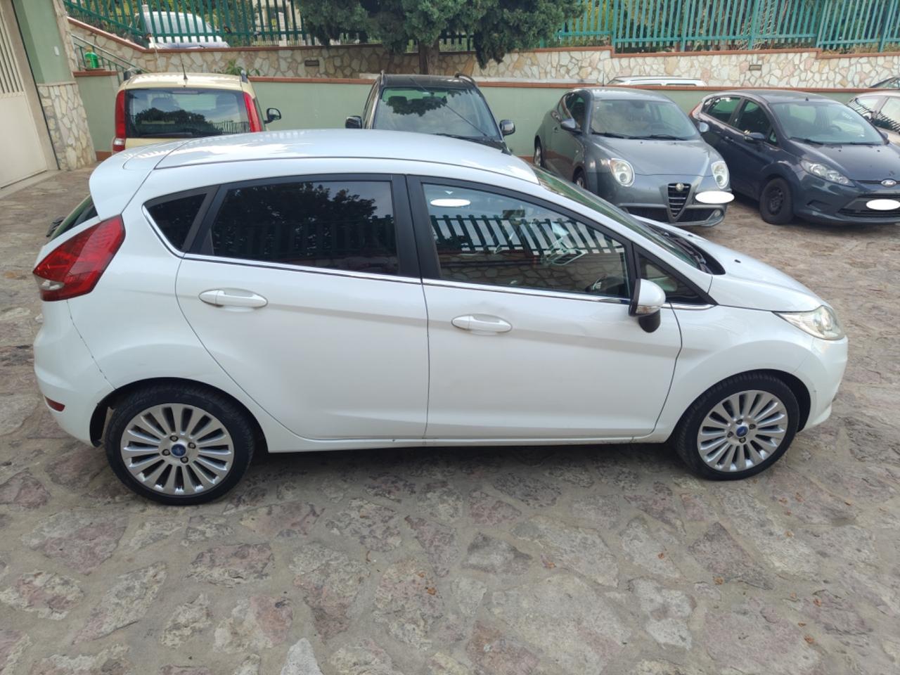 Ford Fiesta TITANIUM