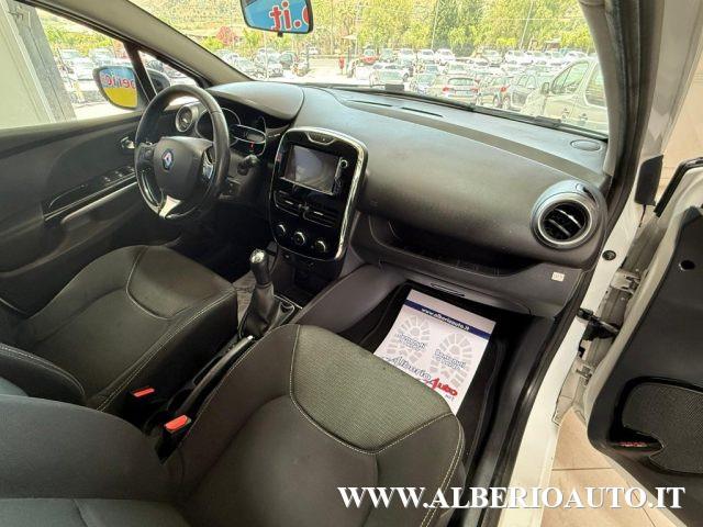 RENAULT Clio 1.2 75CV GPL 5 porte Live GPL VALIDO FINO AL 2035