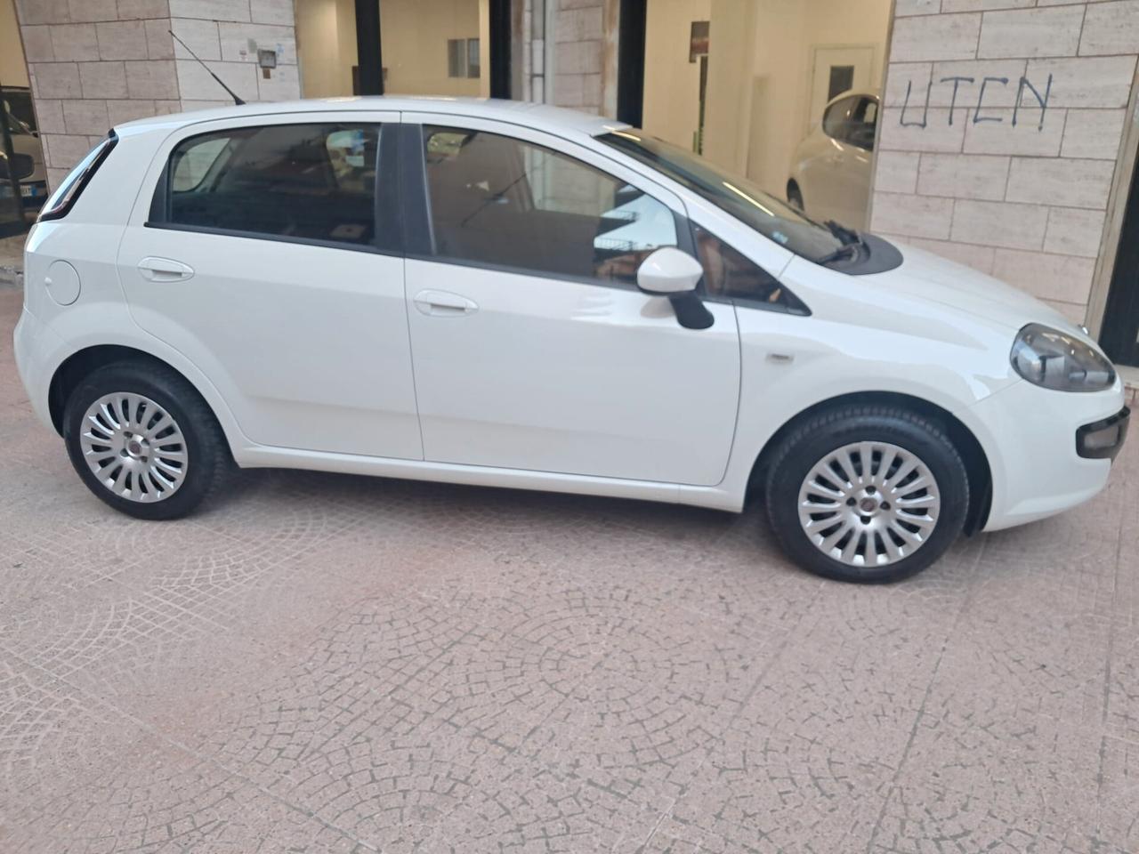 Fiat Punto Evo 1.2 5 porte-NEOPATENTATI-Euro4890-