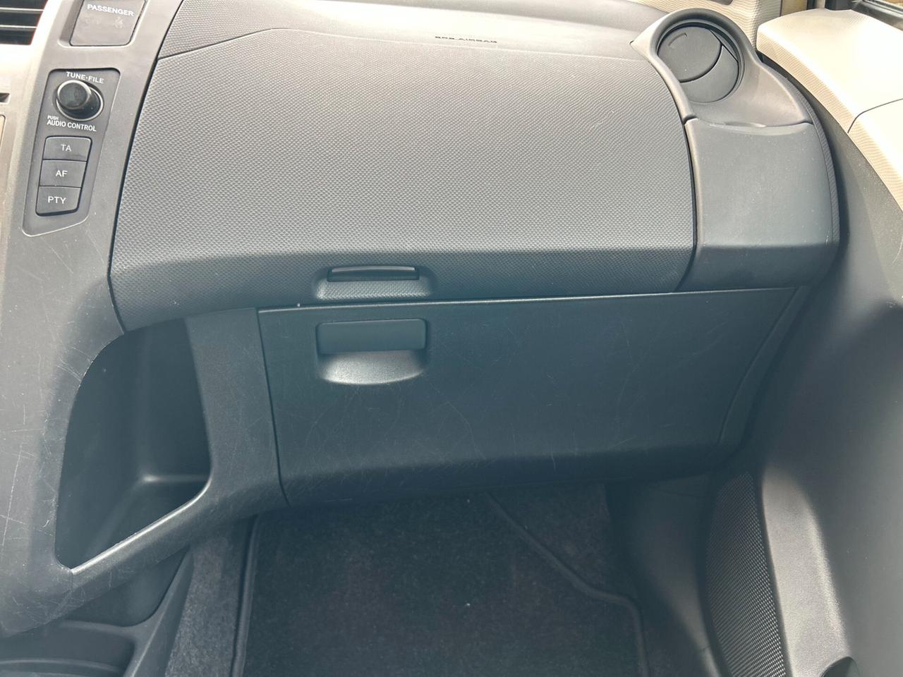 Toyota Yaris 1.0 5 porte Sol