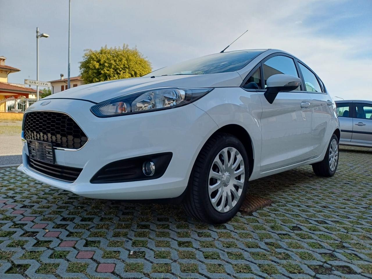 Ford Fiesta 1.2 60 cv 5 porte Plus
