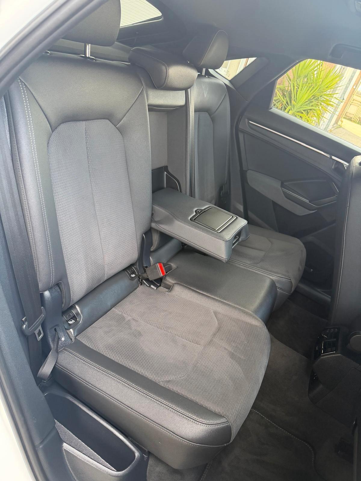 Audi Q3 SPB 40 TDI quattro S tronic line edition