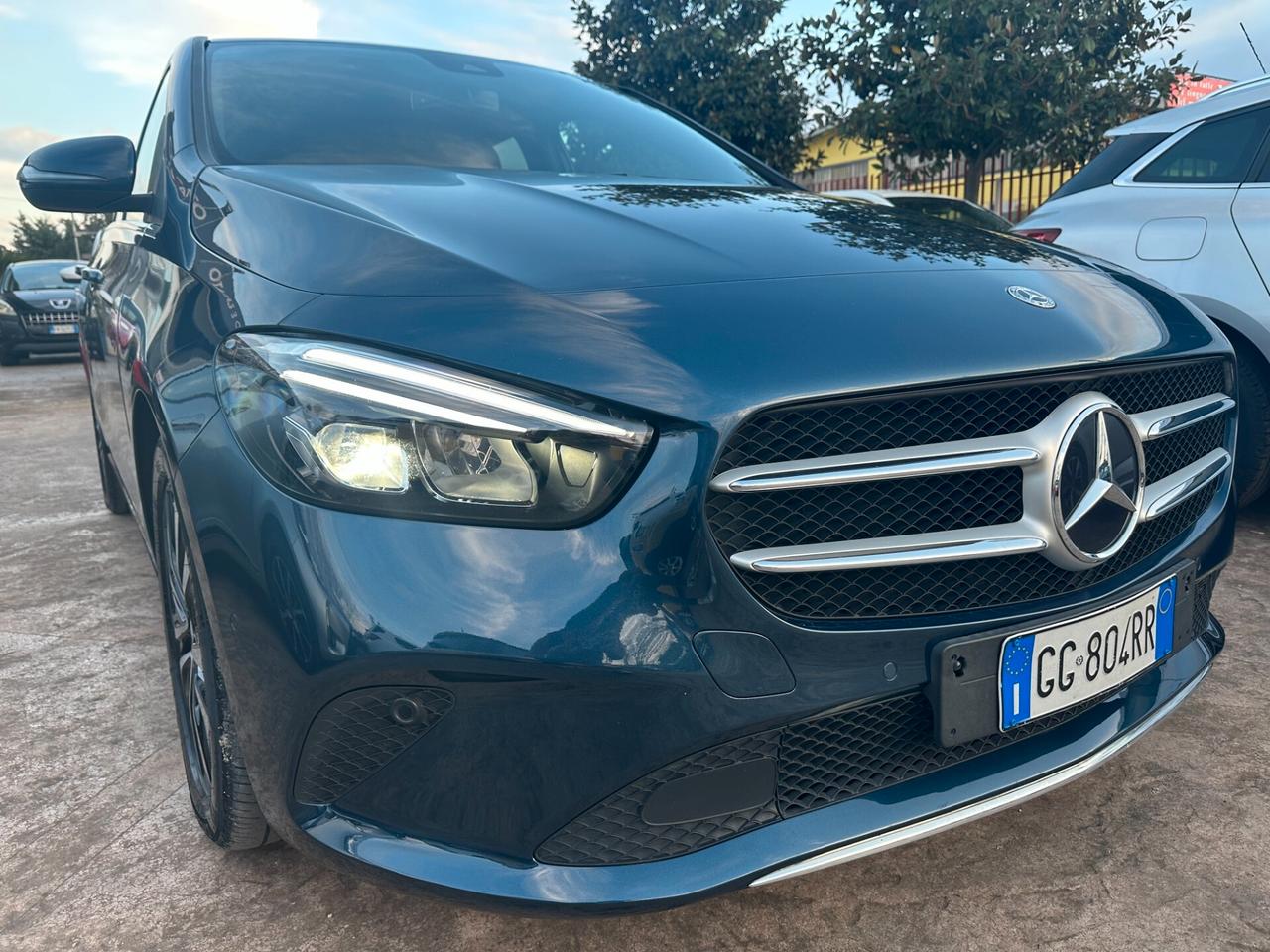 B180 SPORT PLUS GARANZIA MERCEDES FINANZIAMENTO