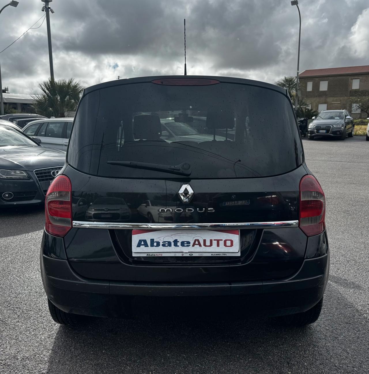 Renault Modus 1.5 dCi 85CV Dynamique