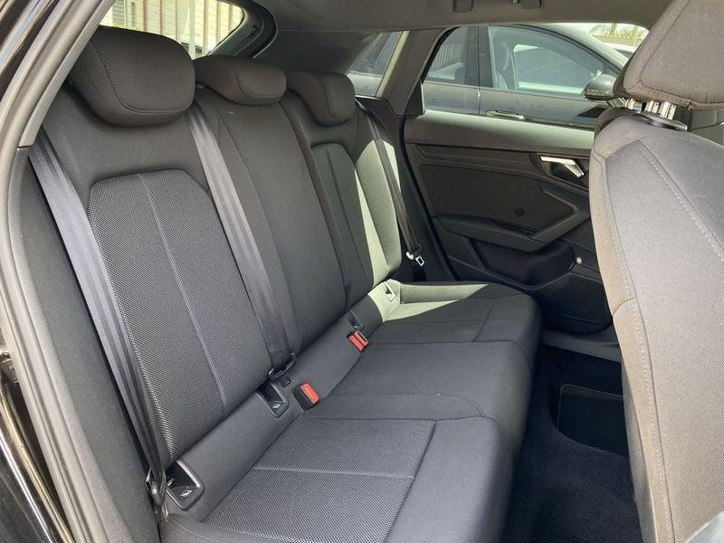 Audi A3 SPB Business 2.0 TDI 150CV S-Tronic 35