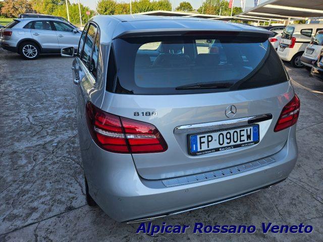 MERCEDES-BENZ B 180 Premium