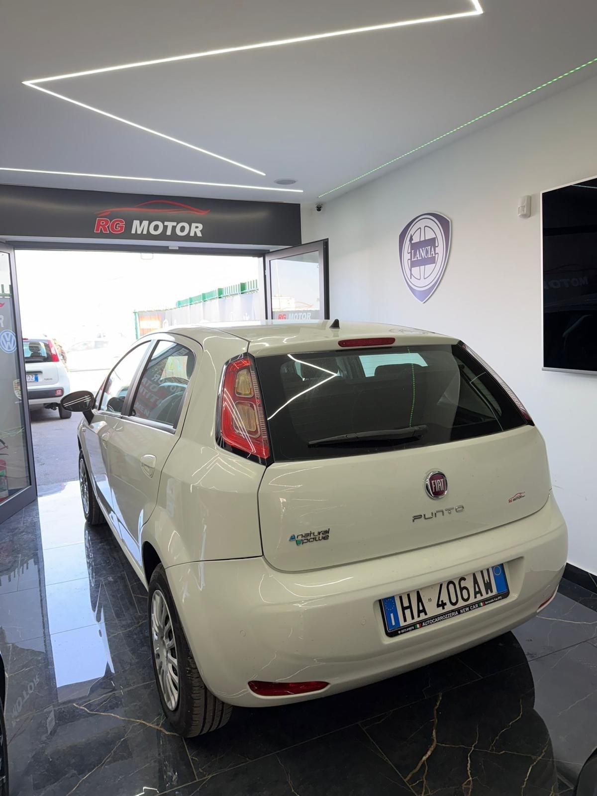 Fiat Punto 1.4 8V 5 porte Natural Power Street