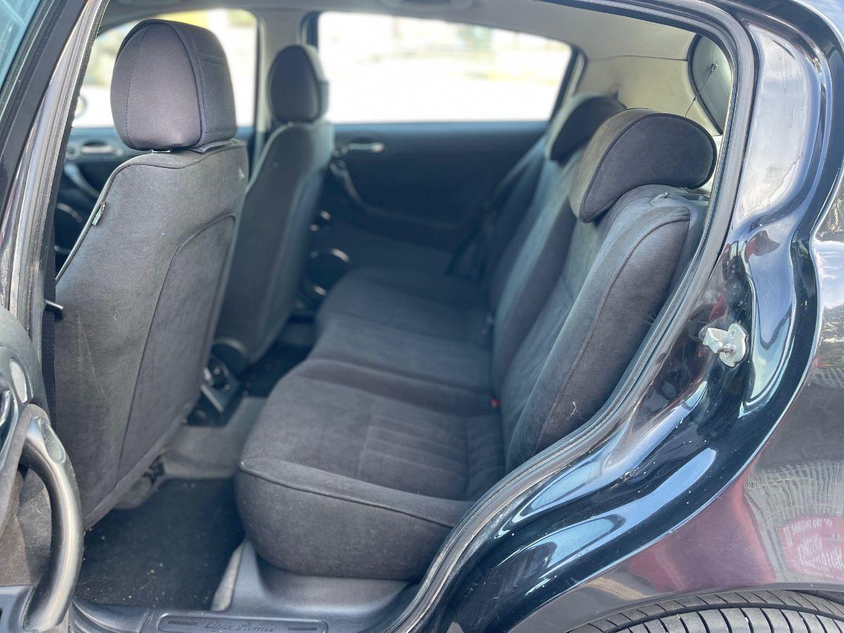 ALFA ROMEO - 147 - 1.9 JTD 5 porte Murphy&Nye