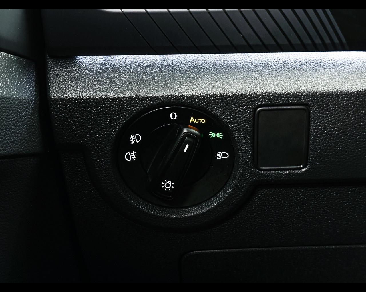 VOLKSWAGEN T-Cross - T-Cross 1.0 TSI 110 CV DSG Sport