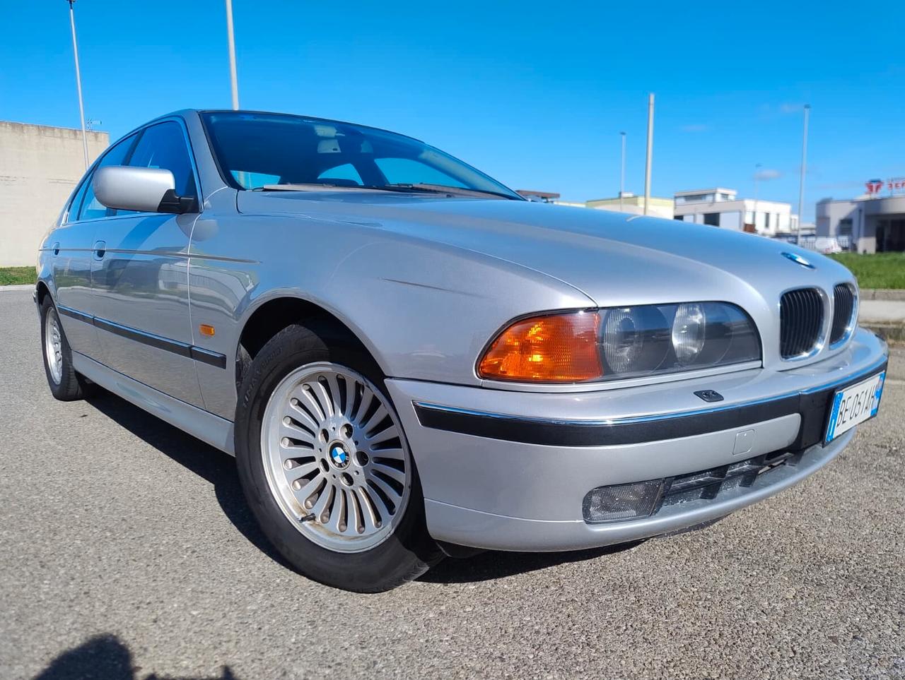 Bmw 520 520i 24V cat Futura