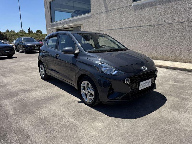 Hyundai i10 1.0 MPI Tech + Connect Pack