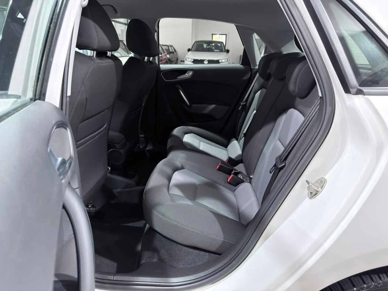 AUDI A1 SPORTBACK 1.4TDI 90cv ULTRA 2015 99.000km