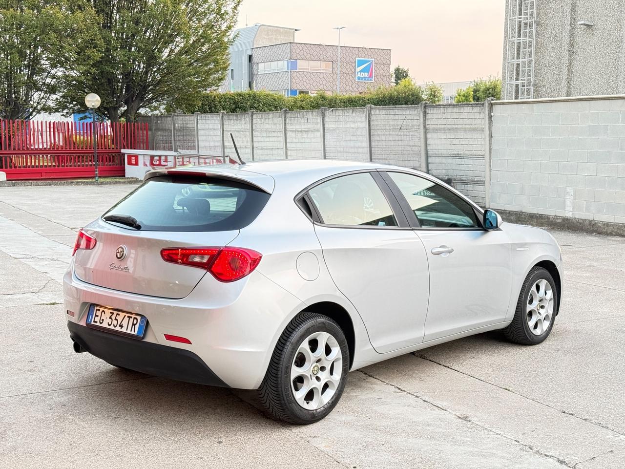 Alfa Romeo Giulietta 1.6 JTDm-2 105 CV Exclusive