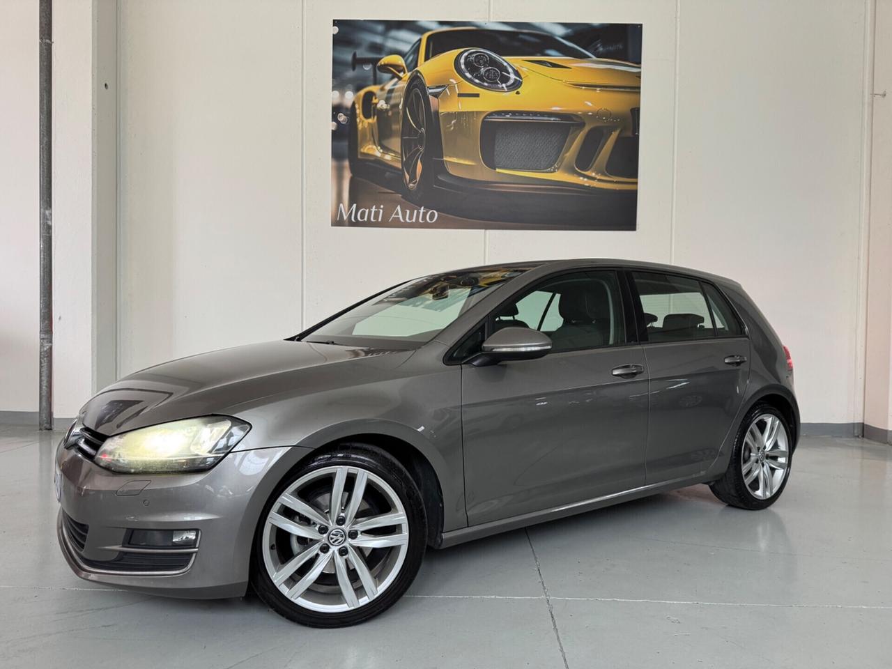 Volkswagen Golf 2.0 TDI 5p. Highline BlueMotion Technology
