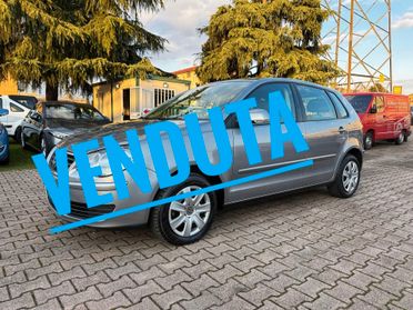 Volkswagen Polo 1.4/80CV 16V 5p. AUTOMATICA OK NEOPATENTATI