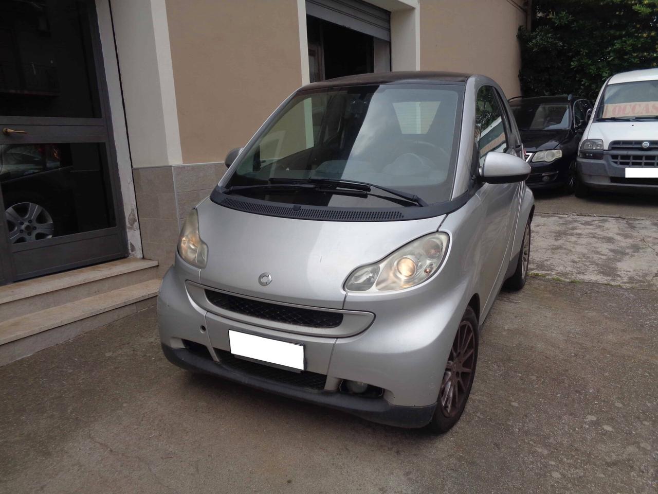 Smart ForTwo 1000 62 kW coupé passion (Finanziabile)