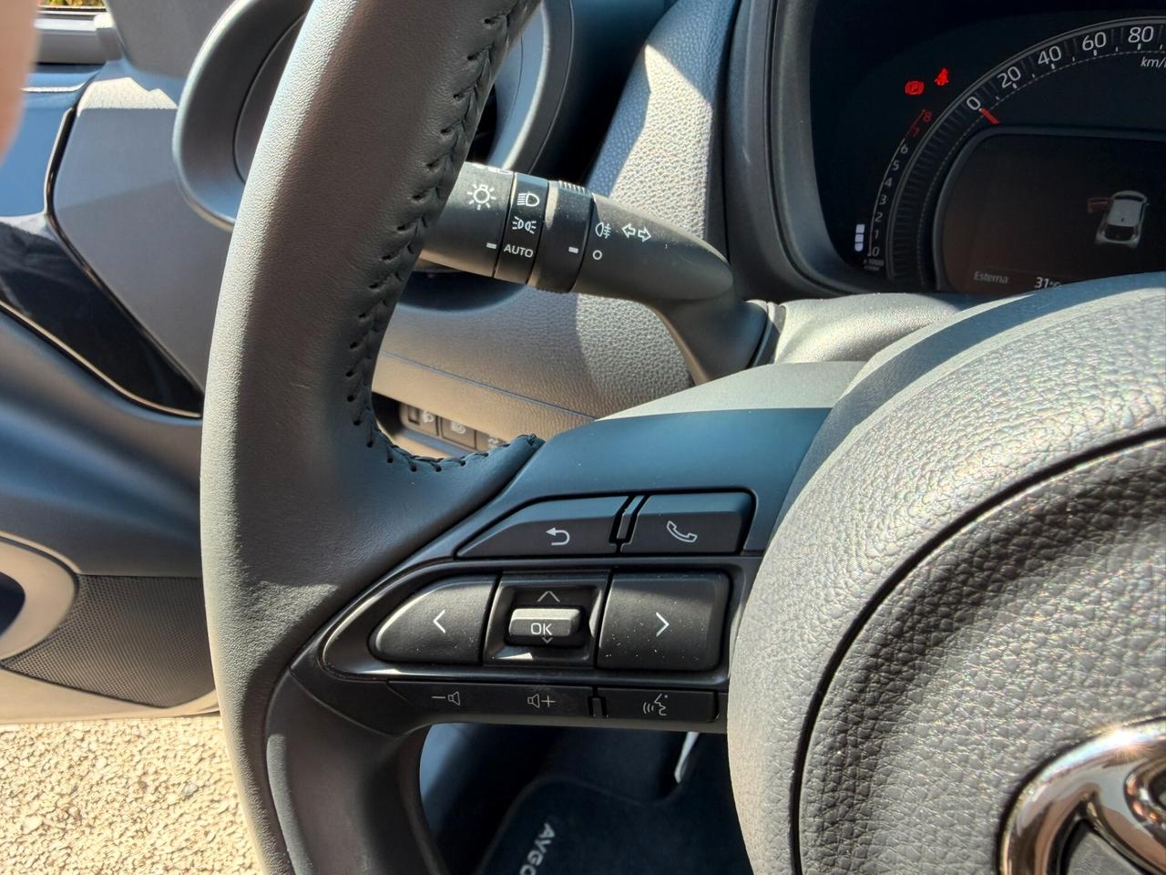 Toyota Aygo X 1.0 VVT-i 72 CV 5 porte Active S-CVT - UNIPRO - NO VINCOLI FINANZIAMENTO