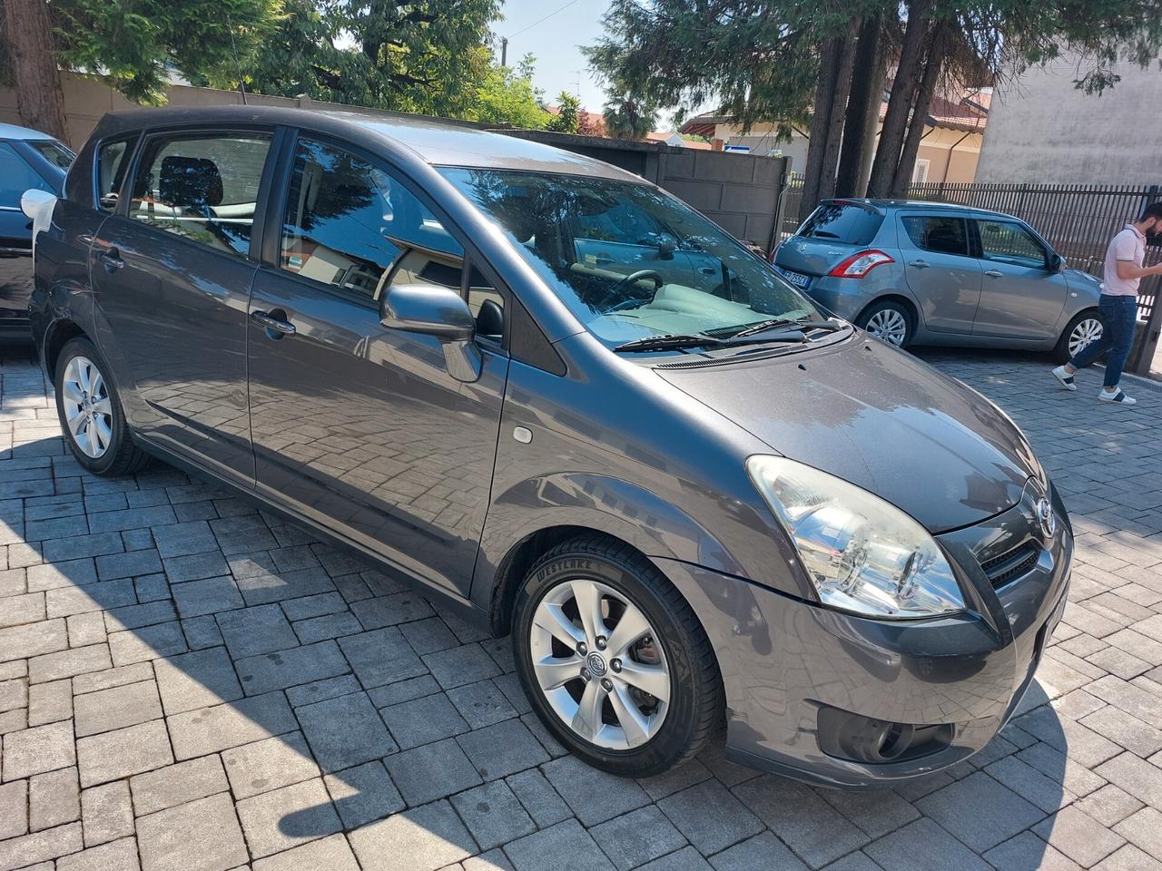 Toyota Corolla Verso 2.2 16V D-4D meccanica perfetta