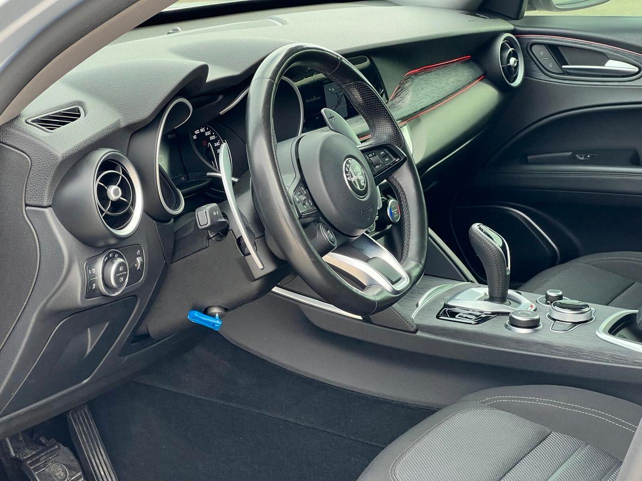 Alfa Romeo Stelvio 2.2 Turbodiesel 160 CV AT8 RWD Super Business