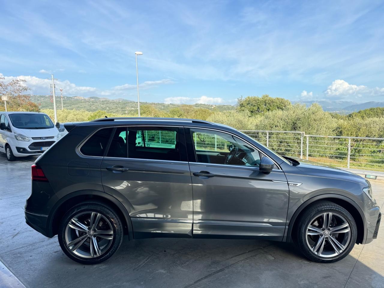 Volkswagen Tiguan 2.0 TDI 150cv R-LINE SCR DSG Advanced BlueMotion Technology