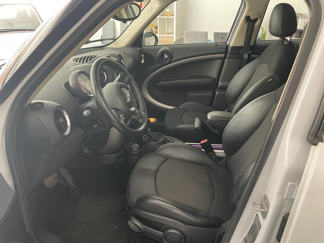 Mini Cooper Countryman 2.0 D Automatica