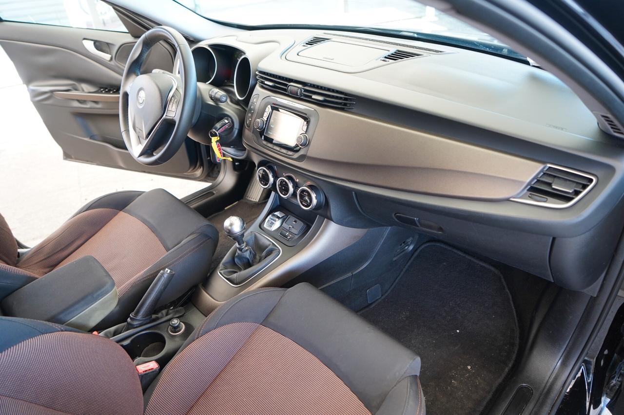 Alfa Romeo Giulietta 1.6 JTDm-2 105 CV Exclusive