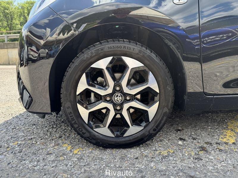 Toyota Aygo Connect 1.0 VVT-i 72 CV 5 porte x-fun