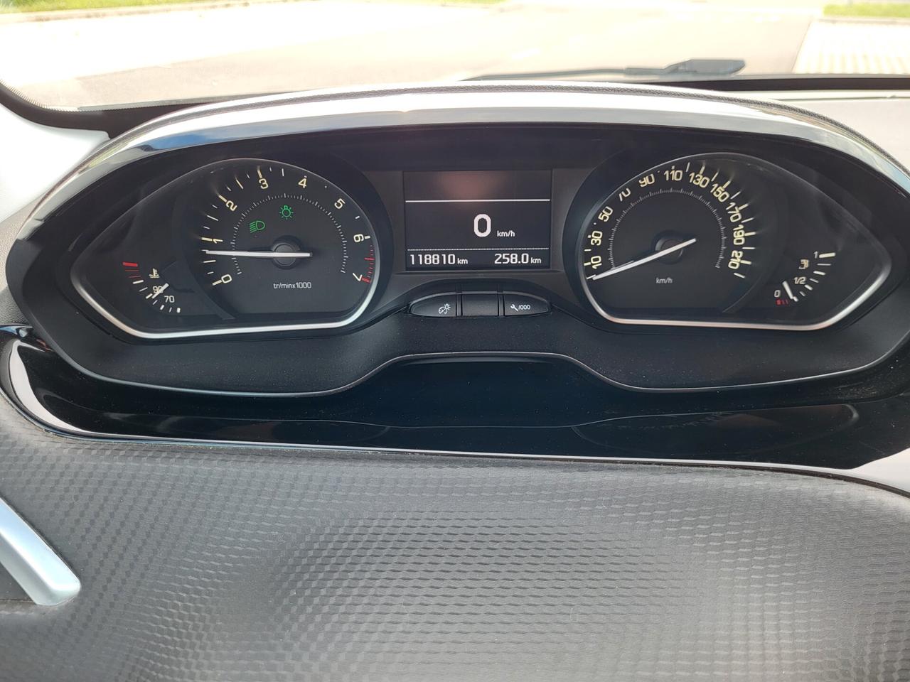 Peugeot 208 GT Line 5P