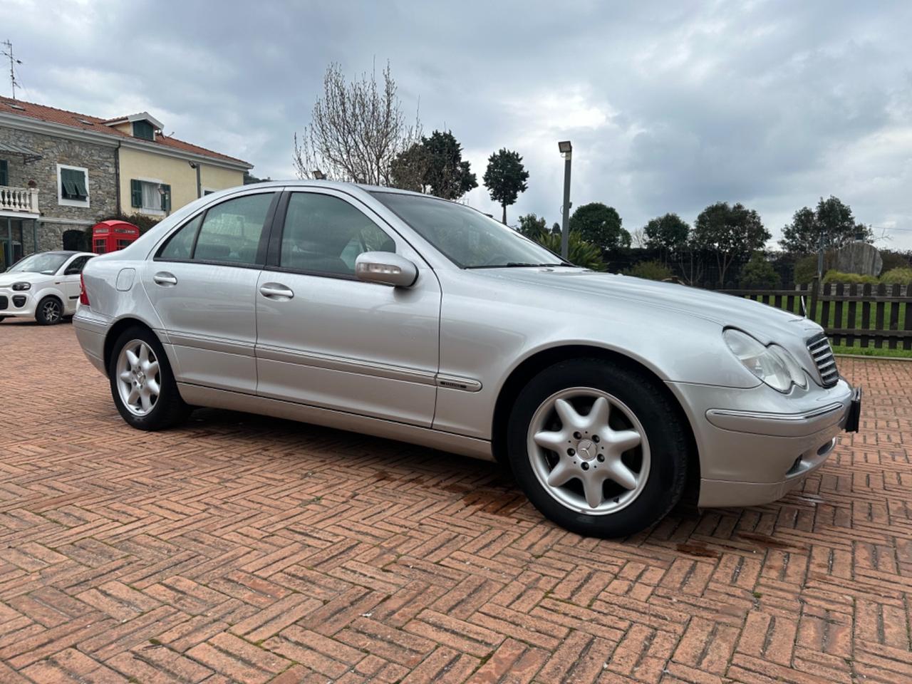 Mercedes-benz C 220 C 200 CDI cat Elegance