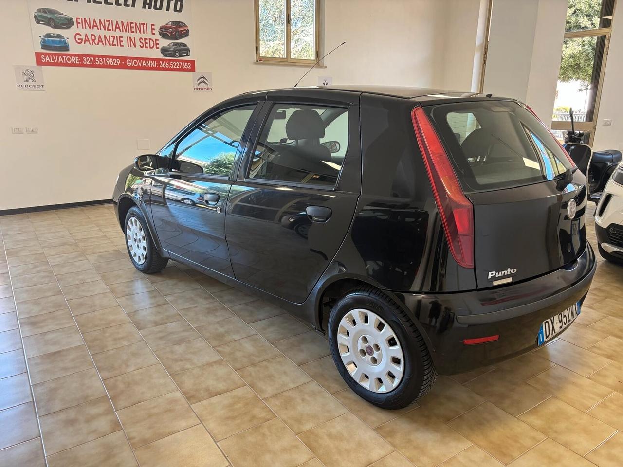 FIAT PUNTO ANNO 2009 BZ METANO ADATTA NEOPATENTATI KM 175 MILA