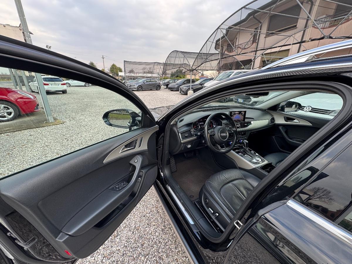 AUDI - A6 Allroad - 3.0 TDI 218CV S tr. Bus. Plus