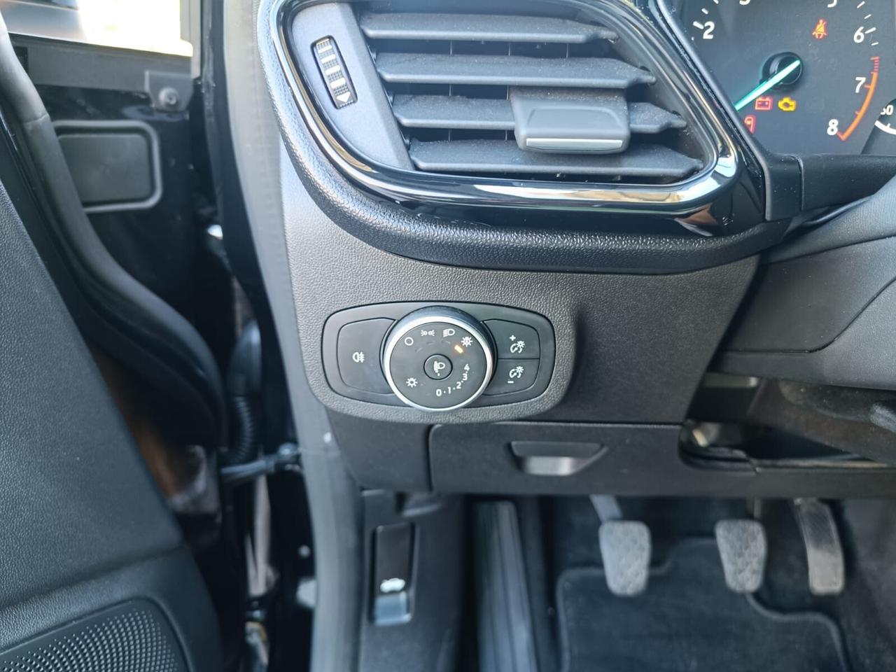 Ford Fiesta 1.1 5 porte Plus