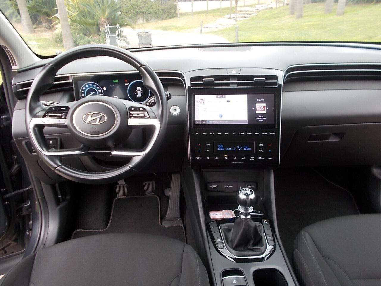 Hyundai Tucson X-LINE 1.6 CRDi 115cv da VETRINA