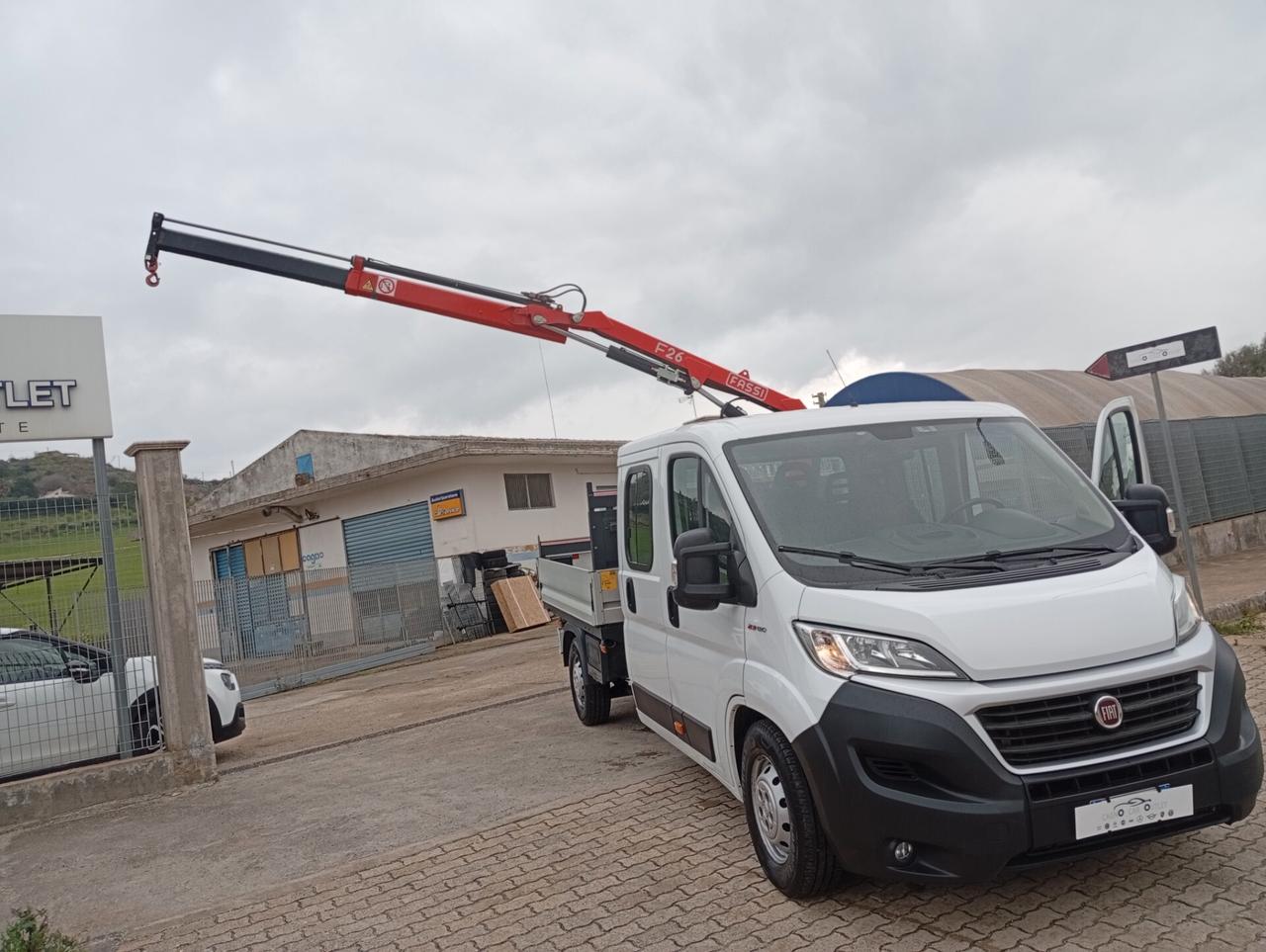 Fiat Ducato 33 2.3 MJT 130 CV GRU doppia cabina