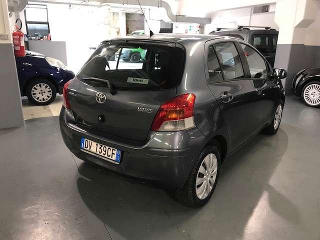 Toyota Yaris Yaris 5p 1.0 BENZINA / BEN.TENUTA