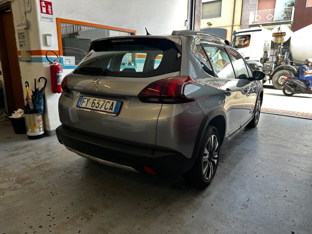 Peugeot 2008 82Cv S&S Allure - Distribuzione fatta - Autonavigli