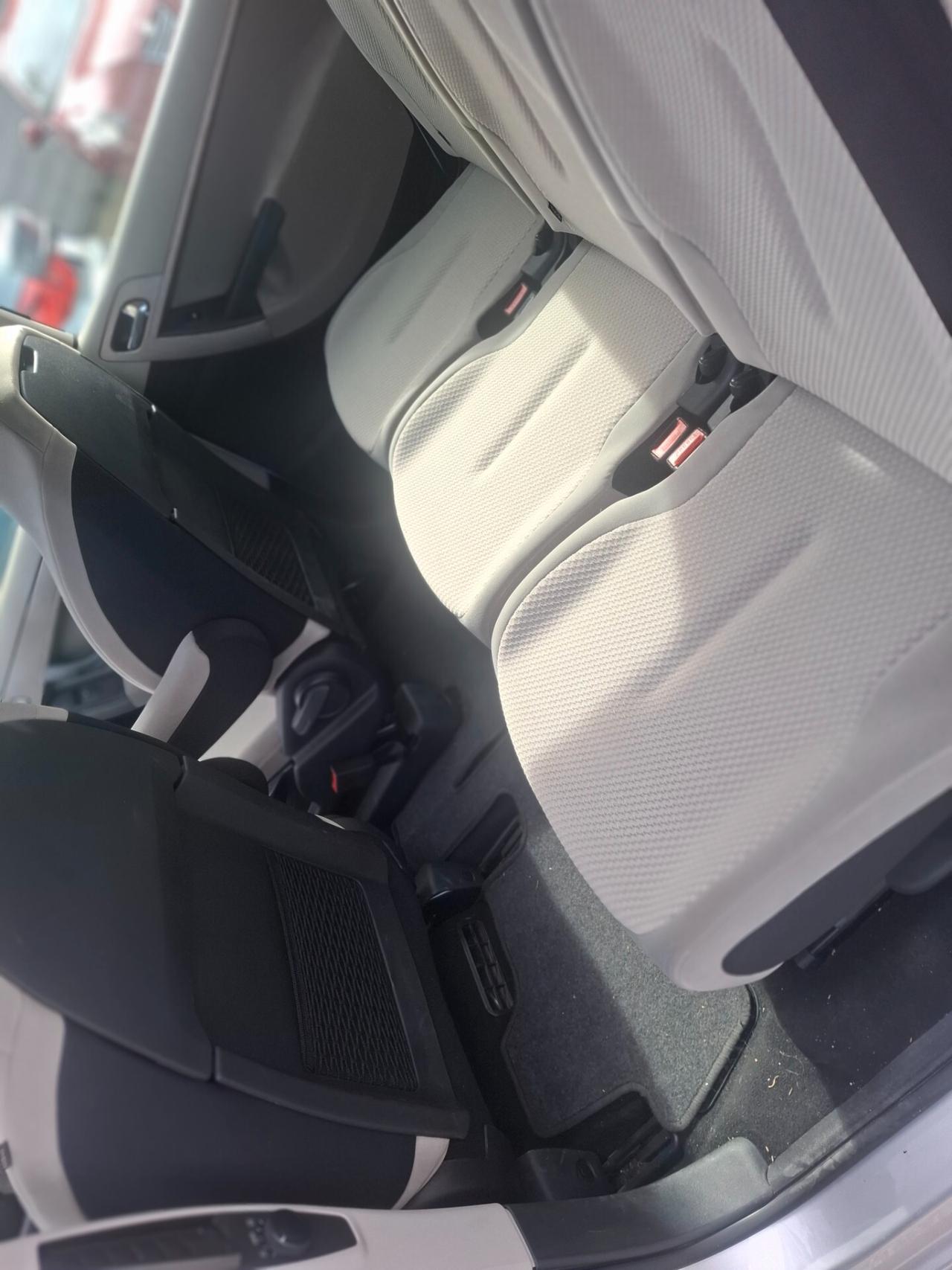 Citroen C4 Picasso 1.6 HDi 110 FAP Elegance (80Kw)