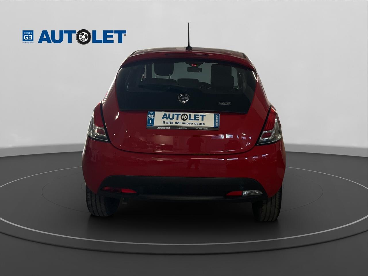 Lancia Ypsilon 1.0 FireFly 5 porte S&S Hybrid Ecochic Silver 70CV