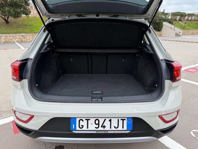 VOLKSWAGEN T-Roc TSI LIFE+NAVI+PARK AUTOMATICO+VIRTUAL+BICOLOR