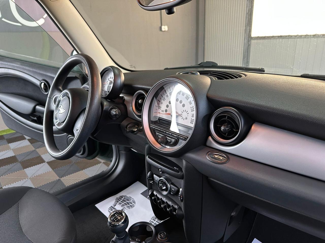 Mini 1.6 16V Cooper D