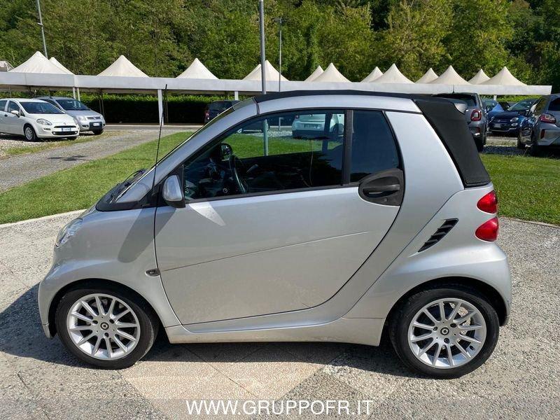 smart fortwo 1000 52 kW MHD cabrio passion