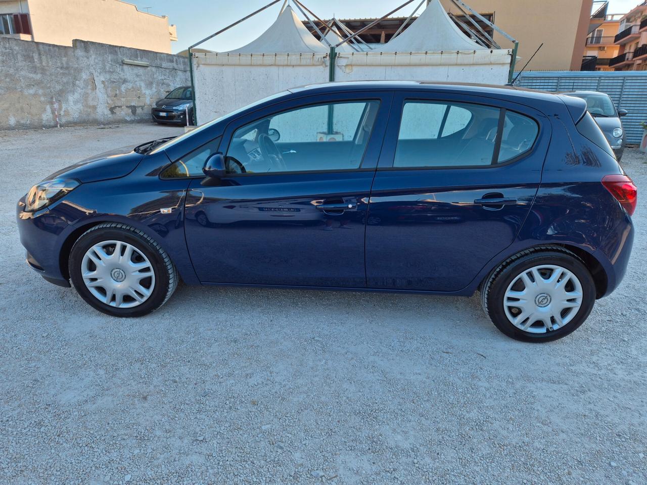 Opel Corsa 1.2 5 porte