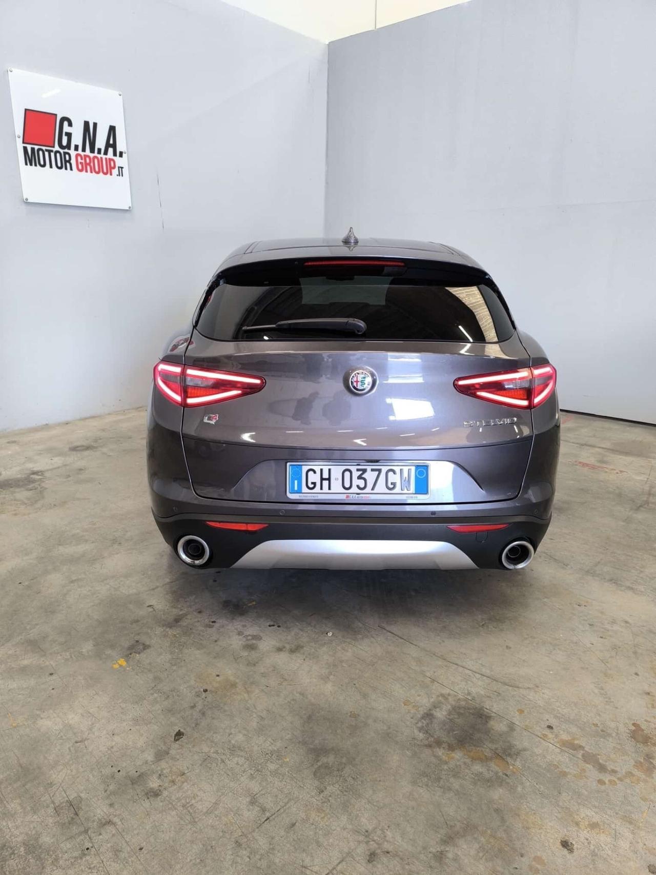 Alfa Romeo Stelvio 2.2 Turbodiesel 190 CV AT8 Q4 Business