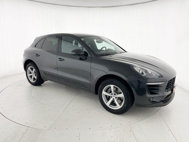 PORSCHE Macan 2.0