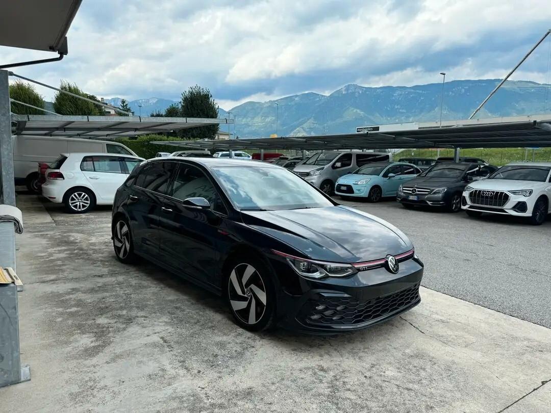 Volkswagen Golf GTI Golf 2.0 TSI GTI DSG