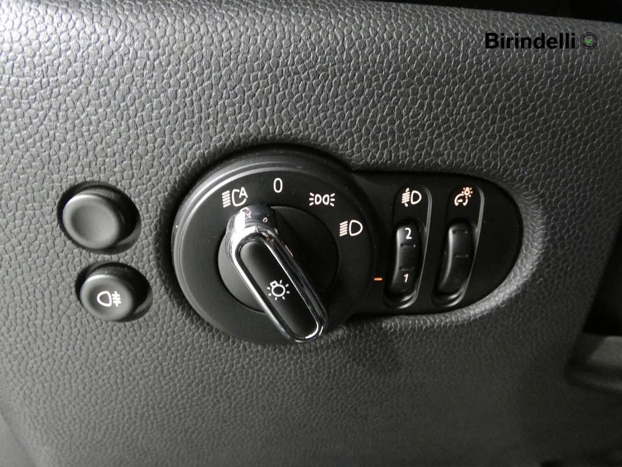 MINI Mini 5 porte (F55) - Mini 1.5 One 75 CV Classic 5 porte