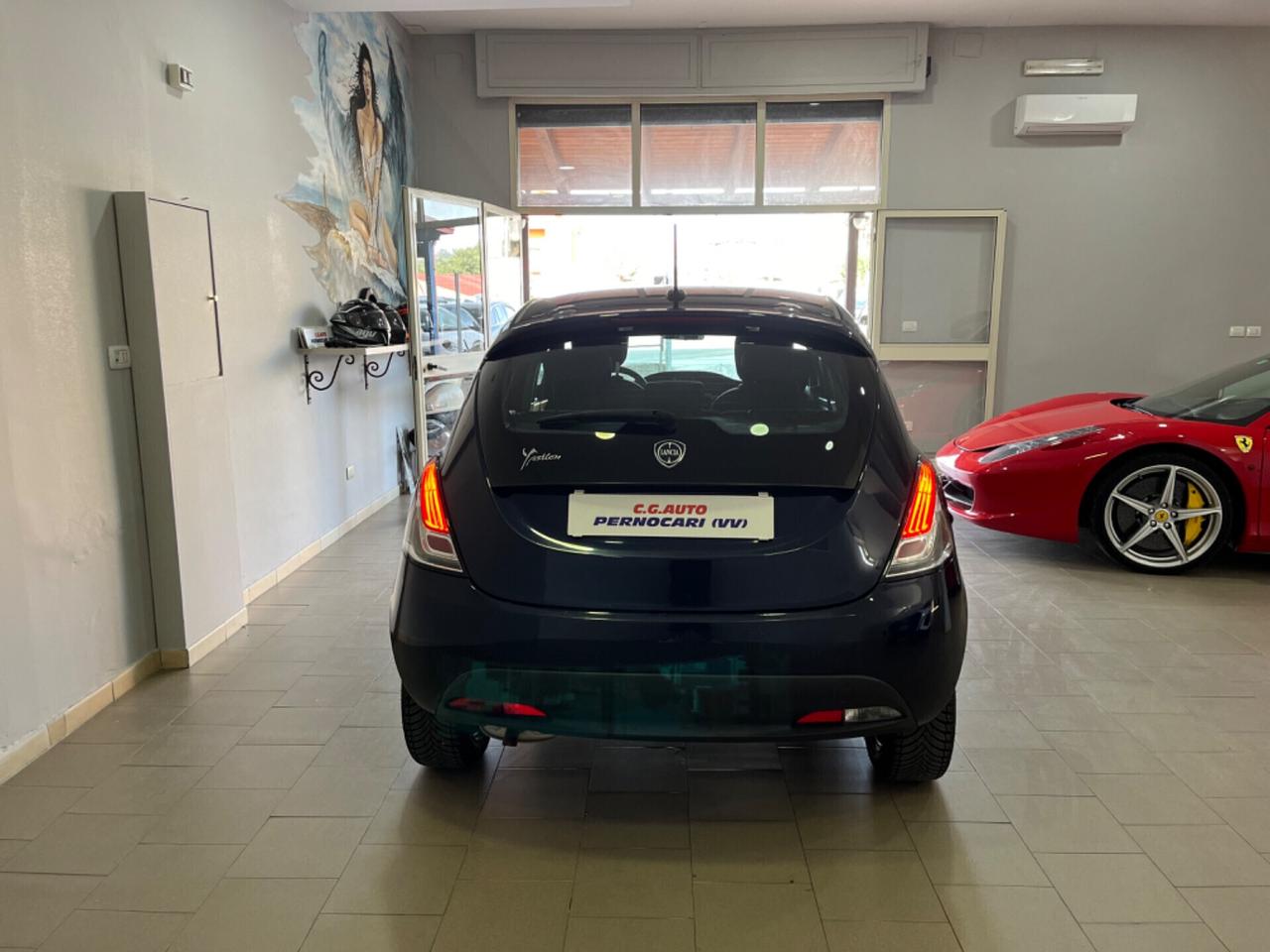 Lancia Ypsilon 1.2 69 CV 5 porte S&S Platinum