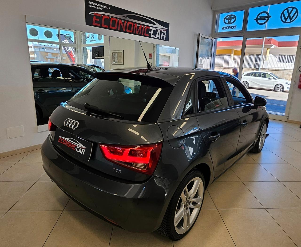 Audi A1 SPB 1.6 TDI S tronic S-LINE