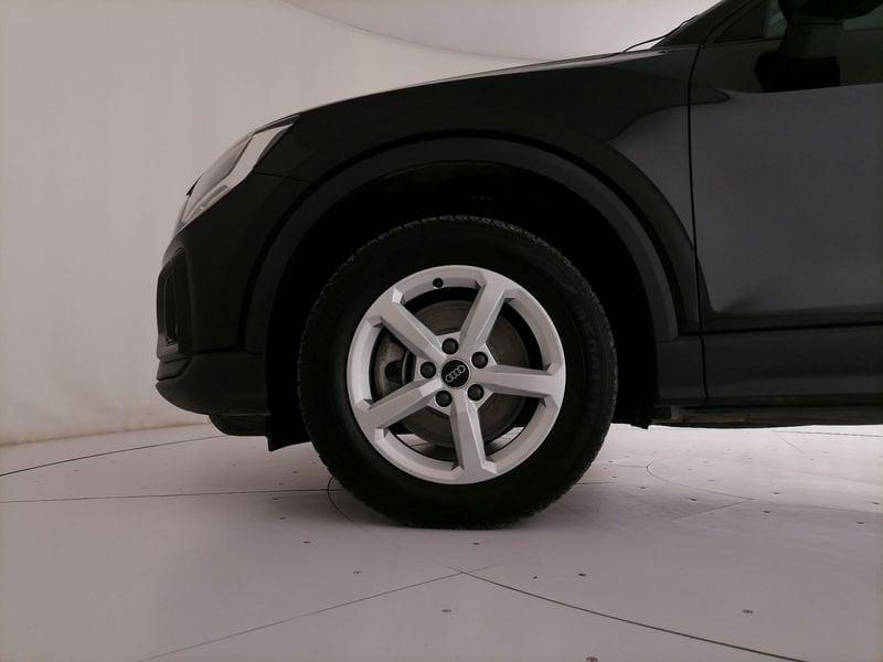 Audi Q2 35 2.0 tdi Business s-tronic