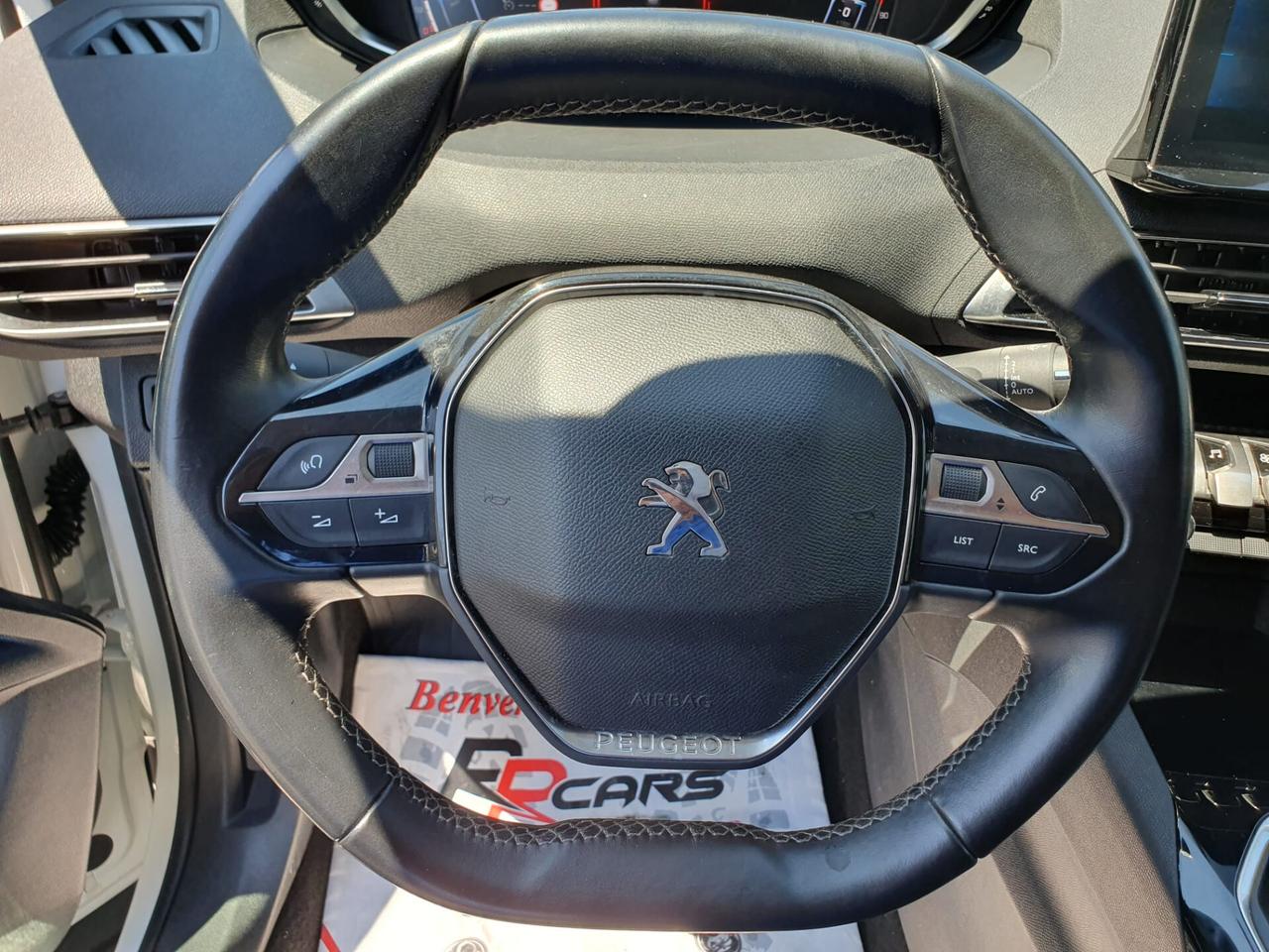 Peugeot 3008 BlueHDi 130 S&S Allure Pack